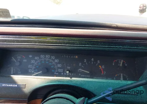 1996 Buick Lesabre Custom z USA, uszkodzony, nr VIN 1G4HP52K5TH445295